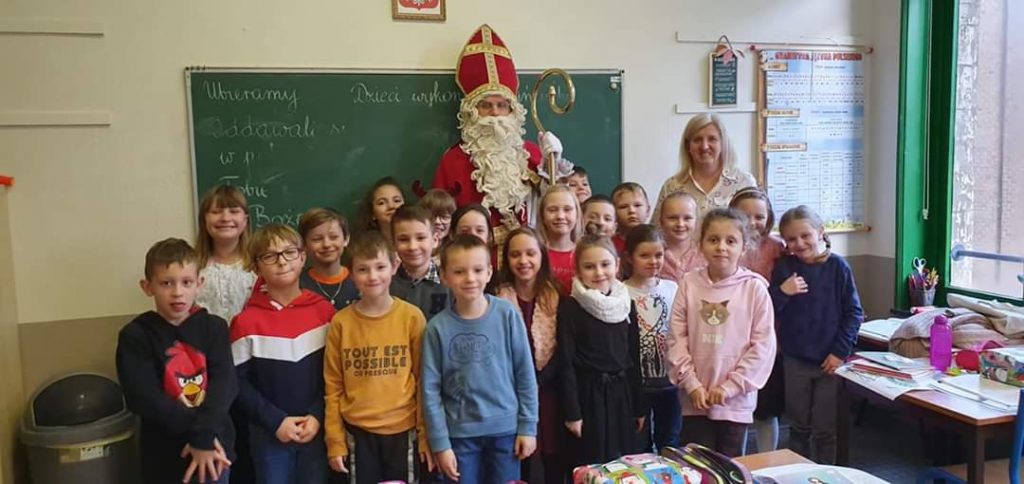 ŚWIĘTY MIKOŁAJ W NASZEJ SZKOLE