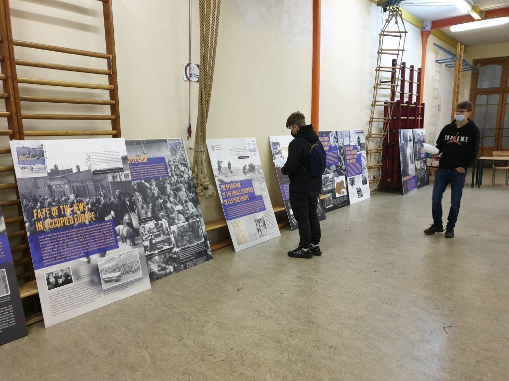 WYSTAWA „ZAGŁADA ŻYDÓW EUROPEJSKICH” W RAMACH PRZYSTANKU HISTORIA W BELGII