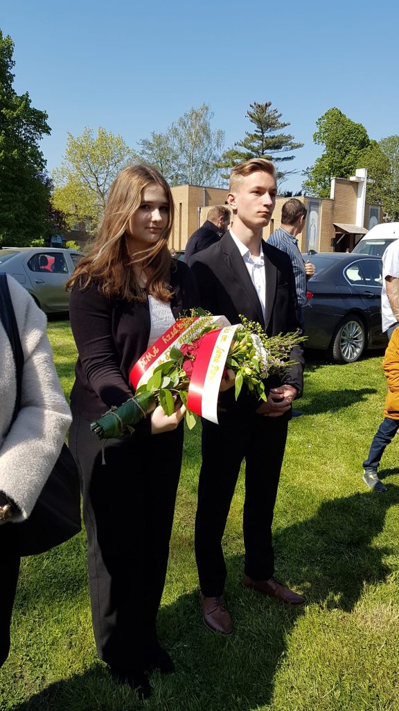 UROCZYSTOŚCI W POLSKIEJ PARAFII W RESSAIX