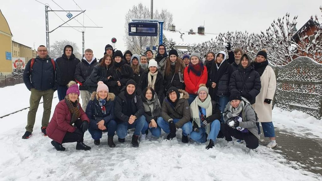 WYCIECZKA LICEALISTÓW DO KRAKOWA, WIELICZKI I OŚWIĘCIMIA