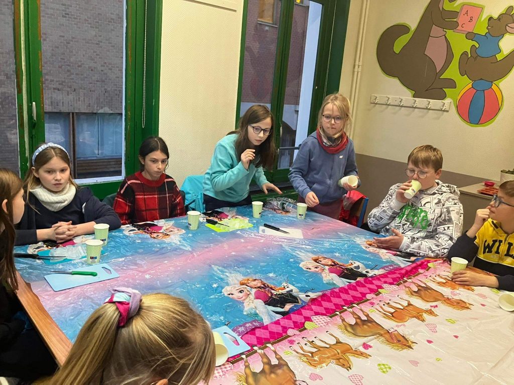 WARSZTATY Z ROBIENIA MYDEŁEK, CZYLI LEKCJA JAK Z AKADEMII PANA KLEKSA