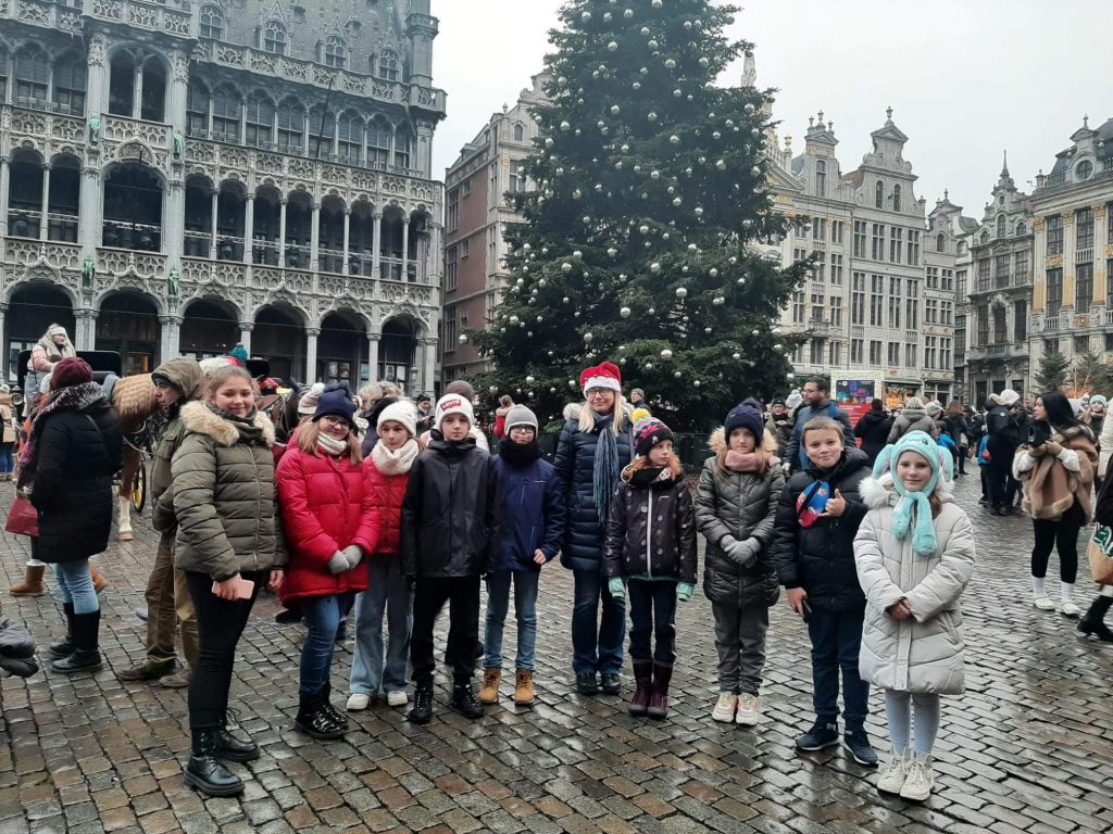 NIECODZIENNY PREZENT MIKOŁAJKOWY