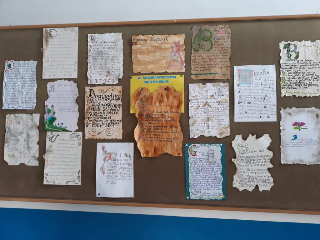 W ŚREDNIOWIECZNYM SKRYPTORIUM