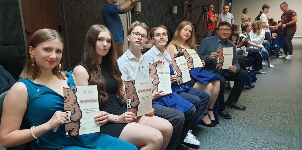 FINAŁ IV POLONIJNEGO TURNIEJU HISTORYCZNYCH GIER IPN IM. MISIA WOJTKA