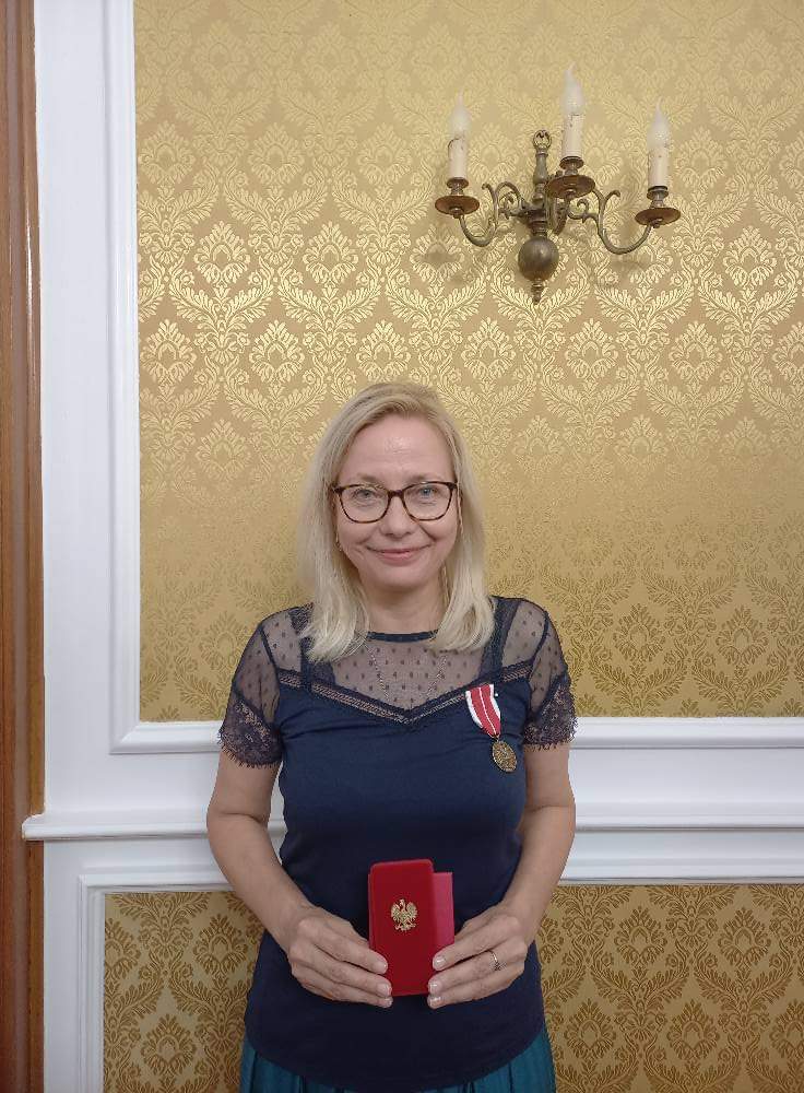 MEDAL KOMISJI EDUKACJI NARODOWEJ DLA NASZEJ NAUCZYCIELKI