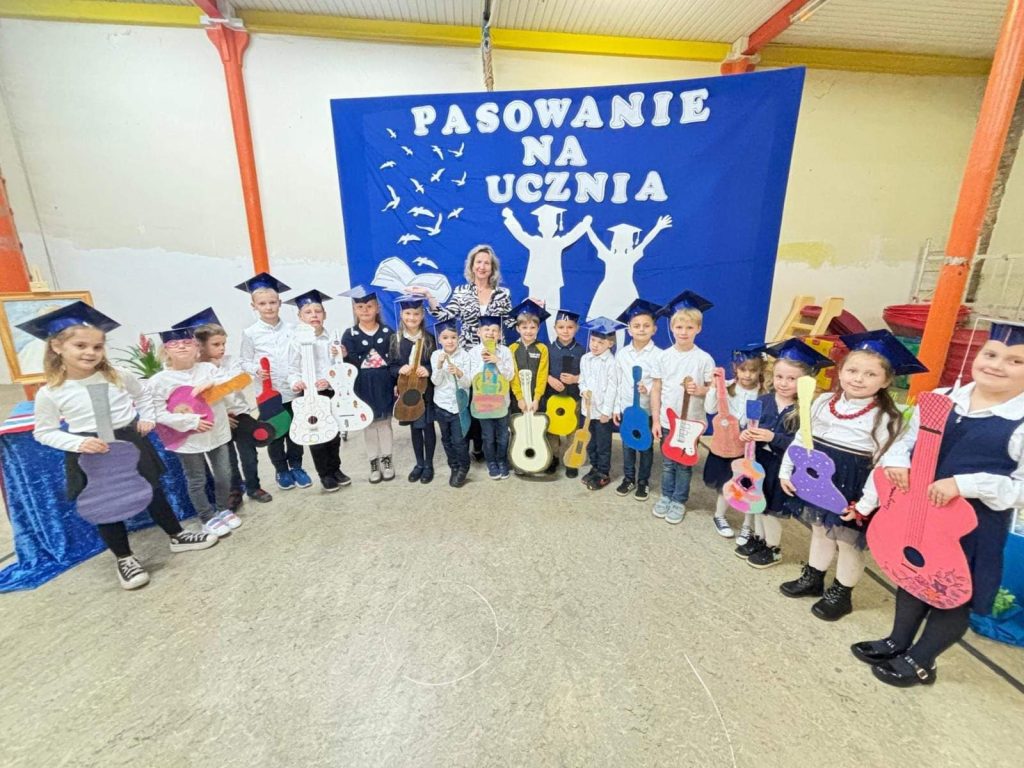 ŚLUBOWANIE I PASOWANIE NA UCZNIA