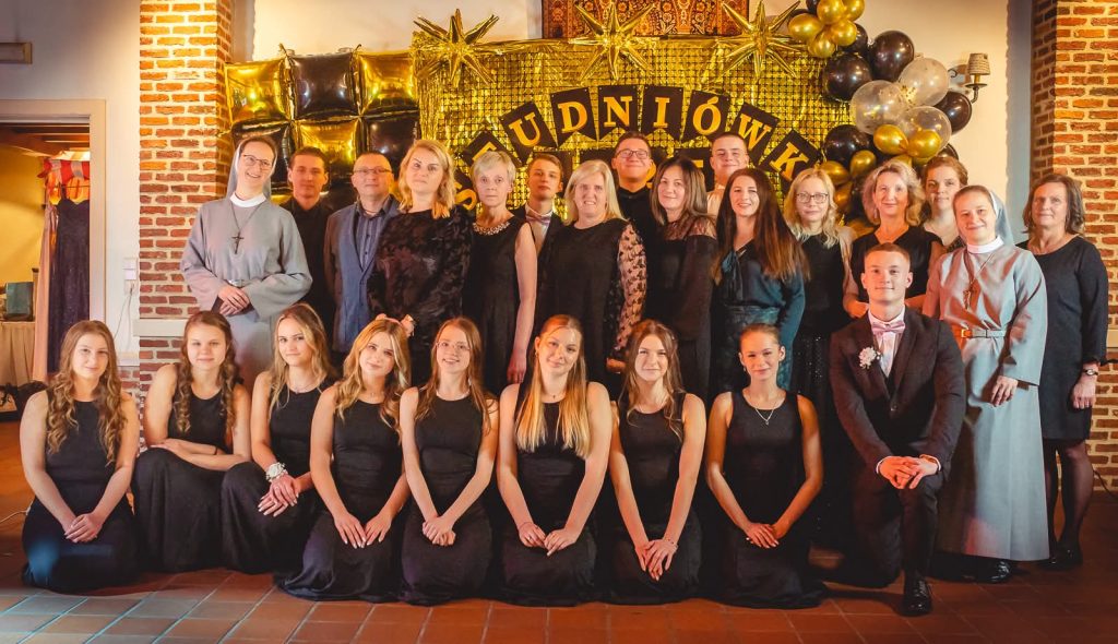 ✨ STUDNIÓWKA 2025 ✨