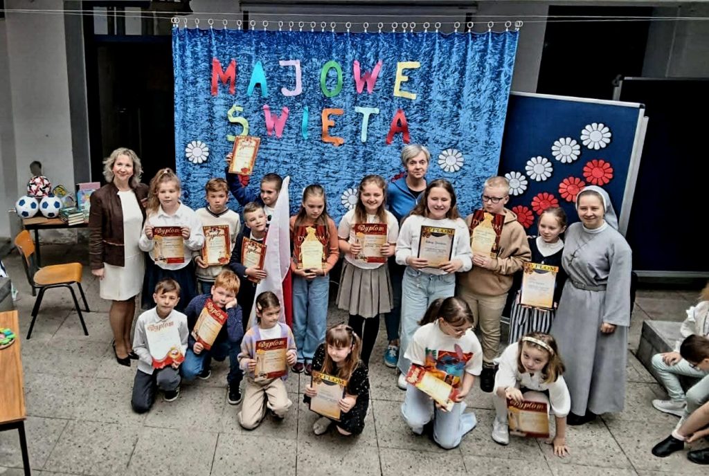 KONKURS RECYTATORSKI