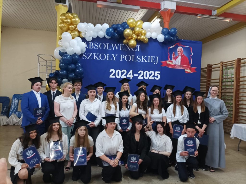 ZAKOŃCZENIE NAUKI W KLASACH 8