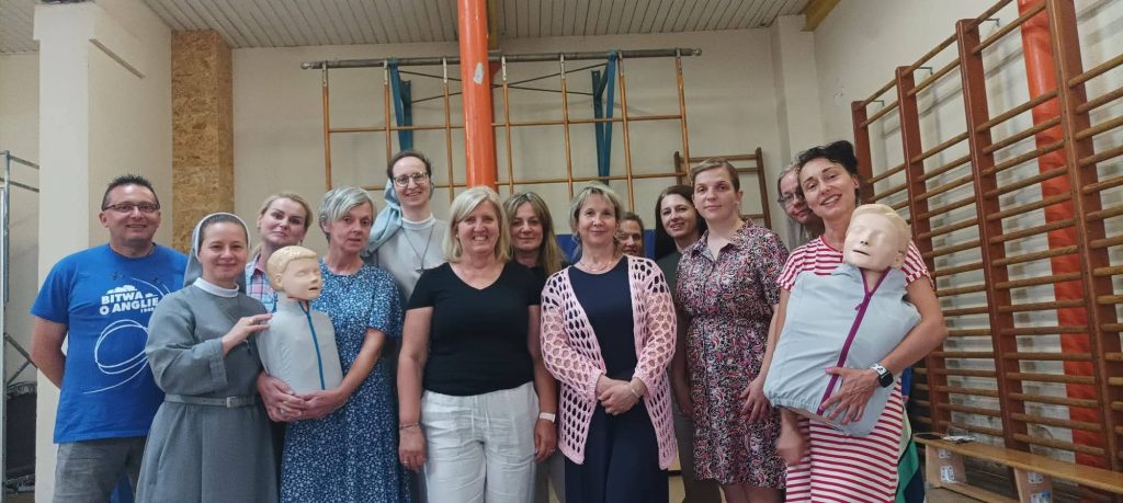 PIERWSZA POMOC – KURS DLA NAUCZYCIELI