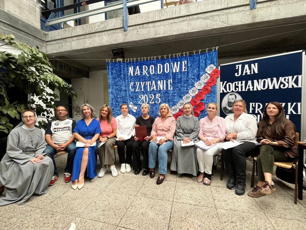 NARODOWE CZYTANIE 2025 W NASZEJ SZKOLE