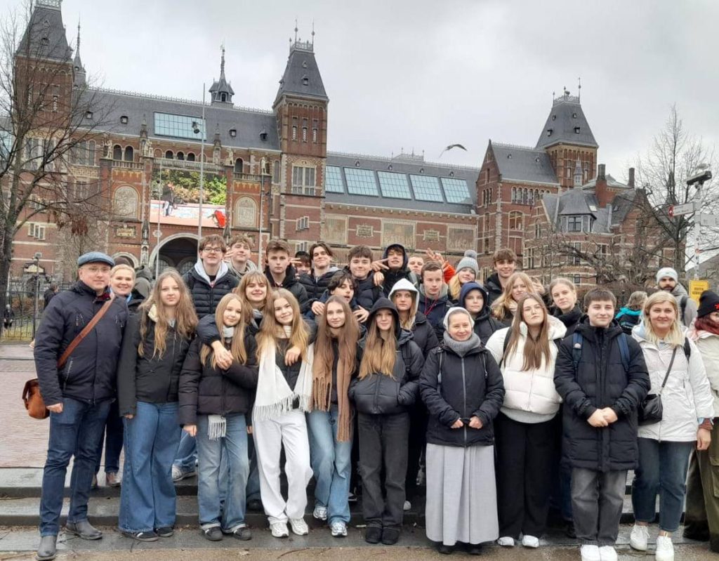 LICEALIŚCI W AMSTERDAMIE