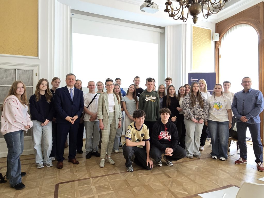WYKŁAD HISTORYCZNY W AMBASADZIE RZECZYPOSPOLITEJ POLSKIEJ W BRUKSELI